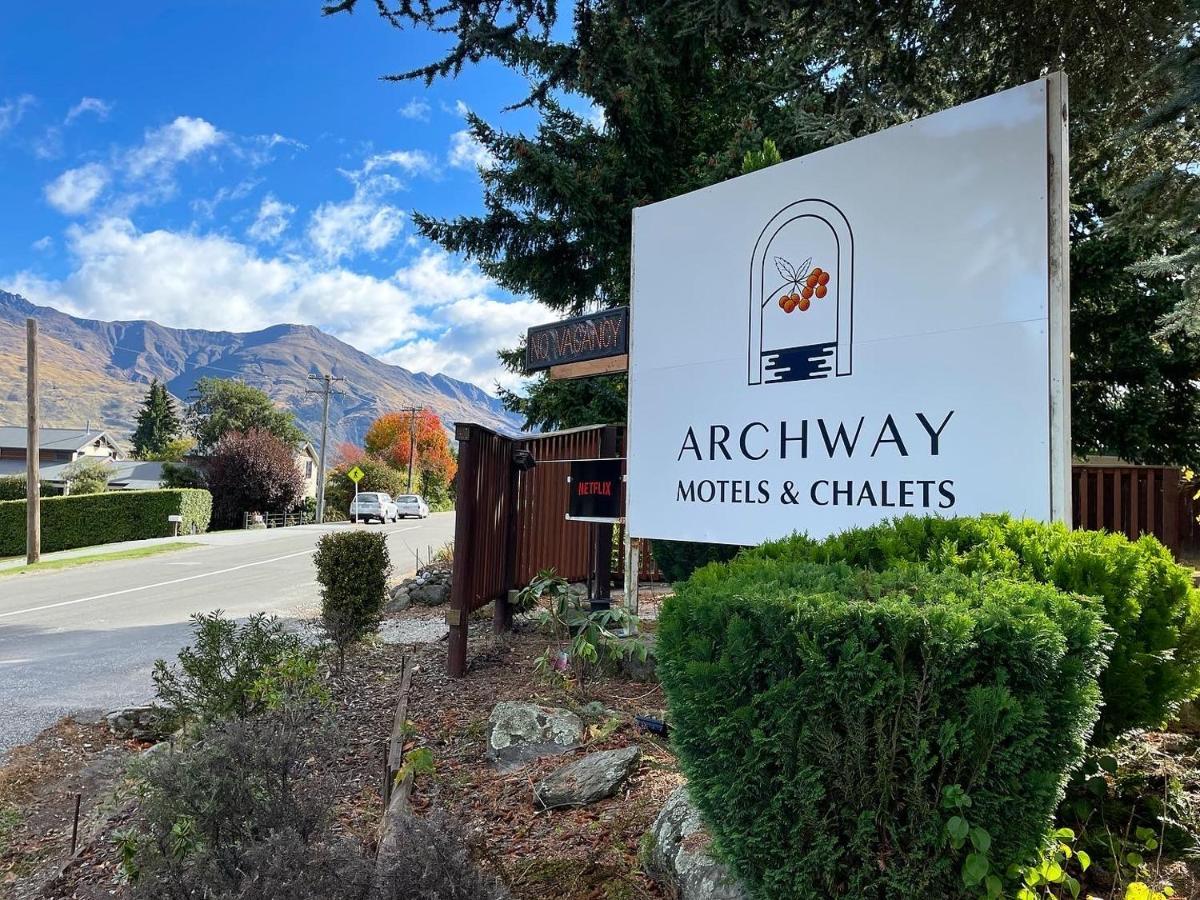 Archway Motels & Chalets Ванака Екстер'єр фото