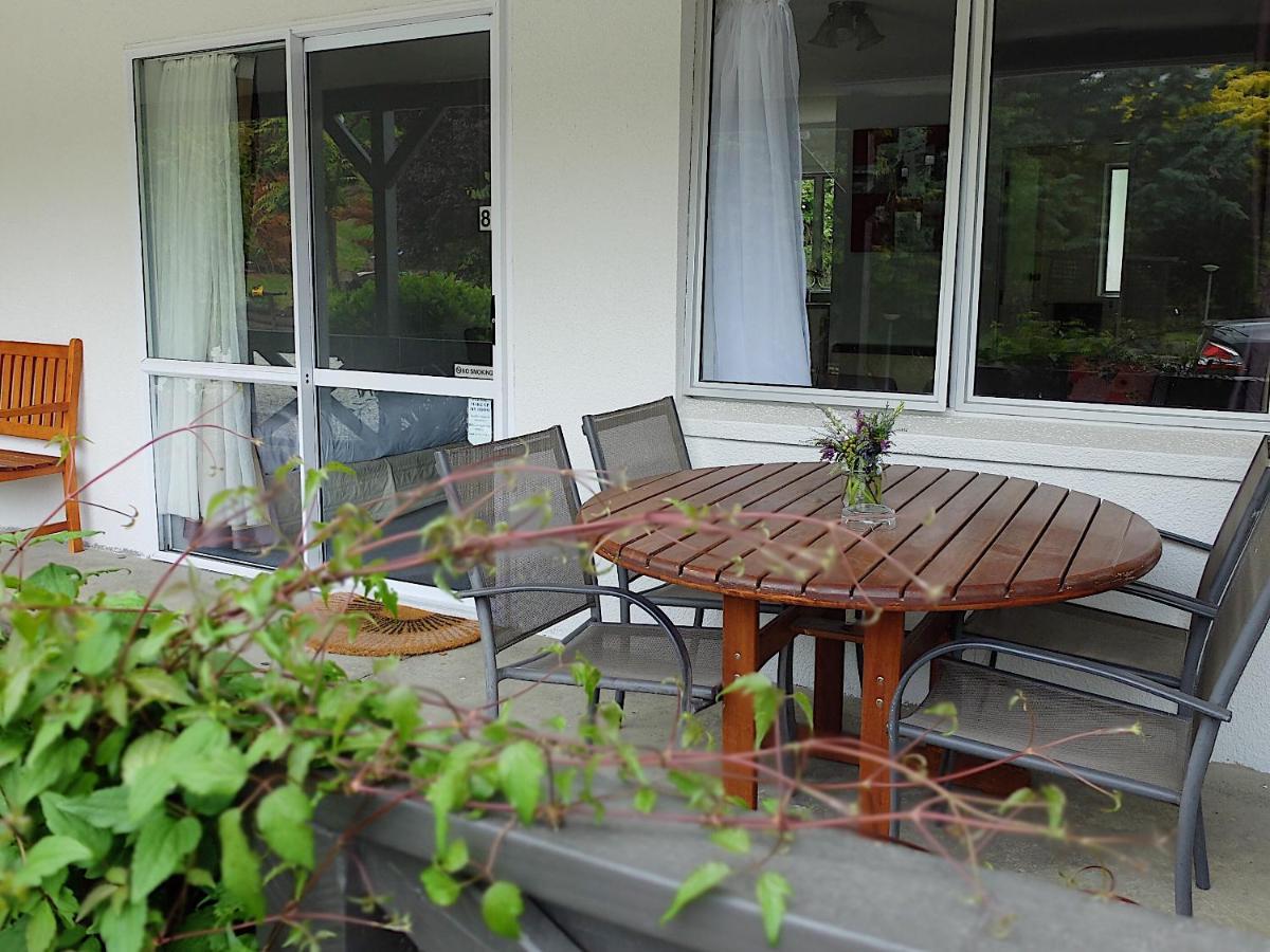 Archway Motels & Chalets Ванака Екстер'єр фото